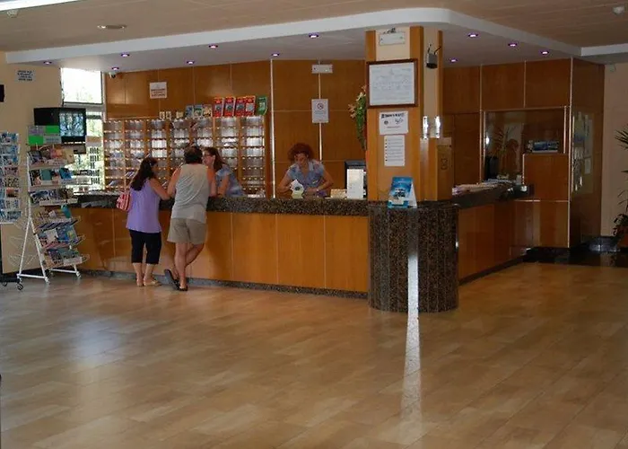 普里斯登酒店 酒店
