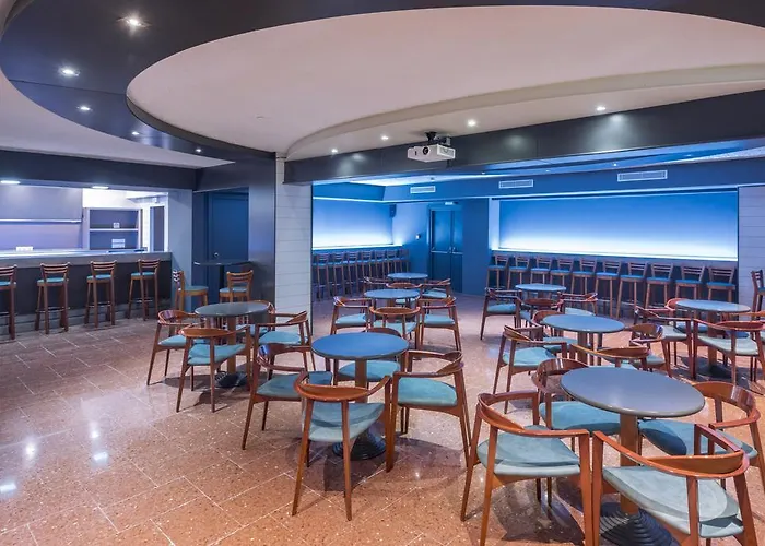 普里斯登酒店 3*